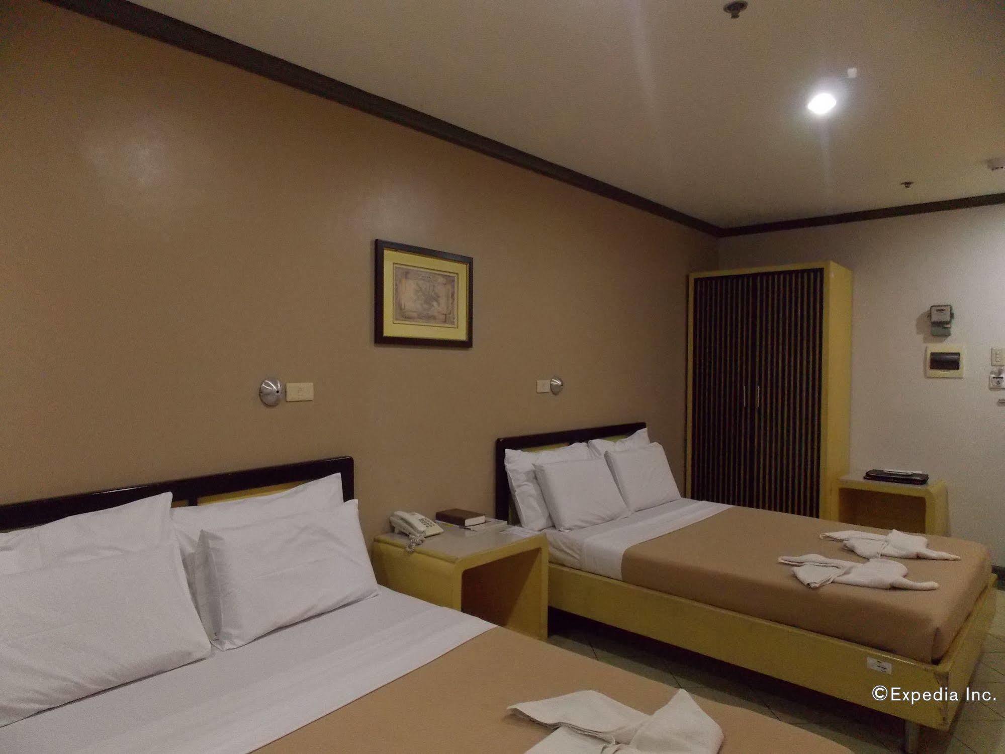 Riverside Inn Babuy Экстерьер фото