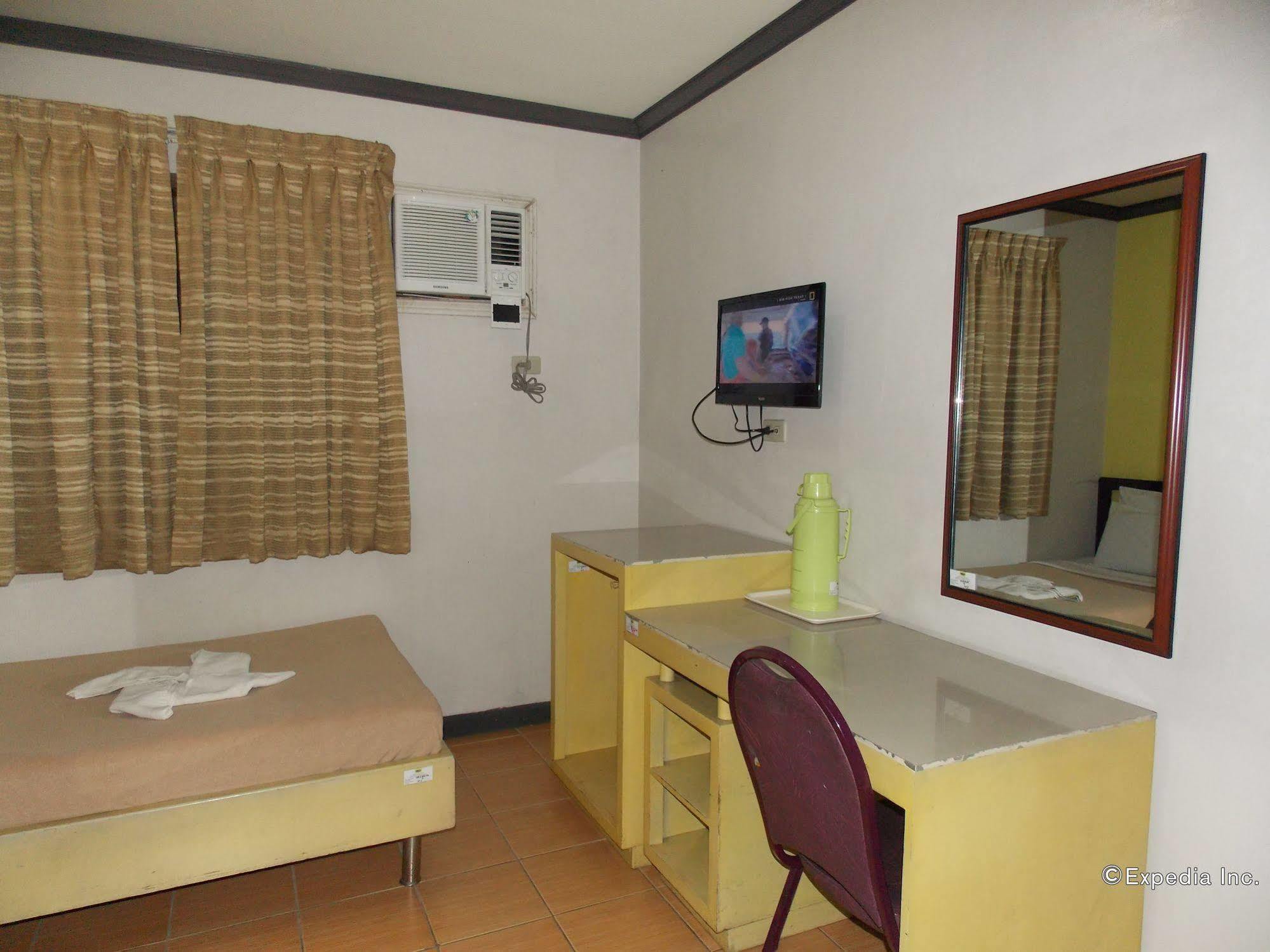 Riverside Inn Babuy Экстерьер фото
