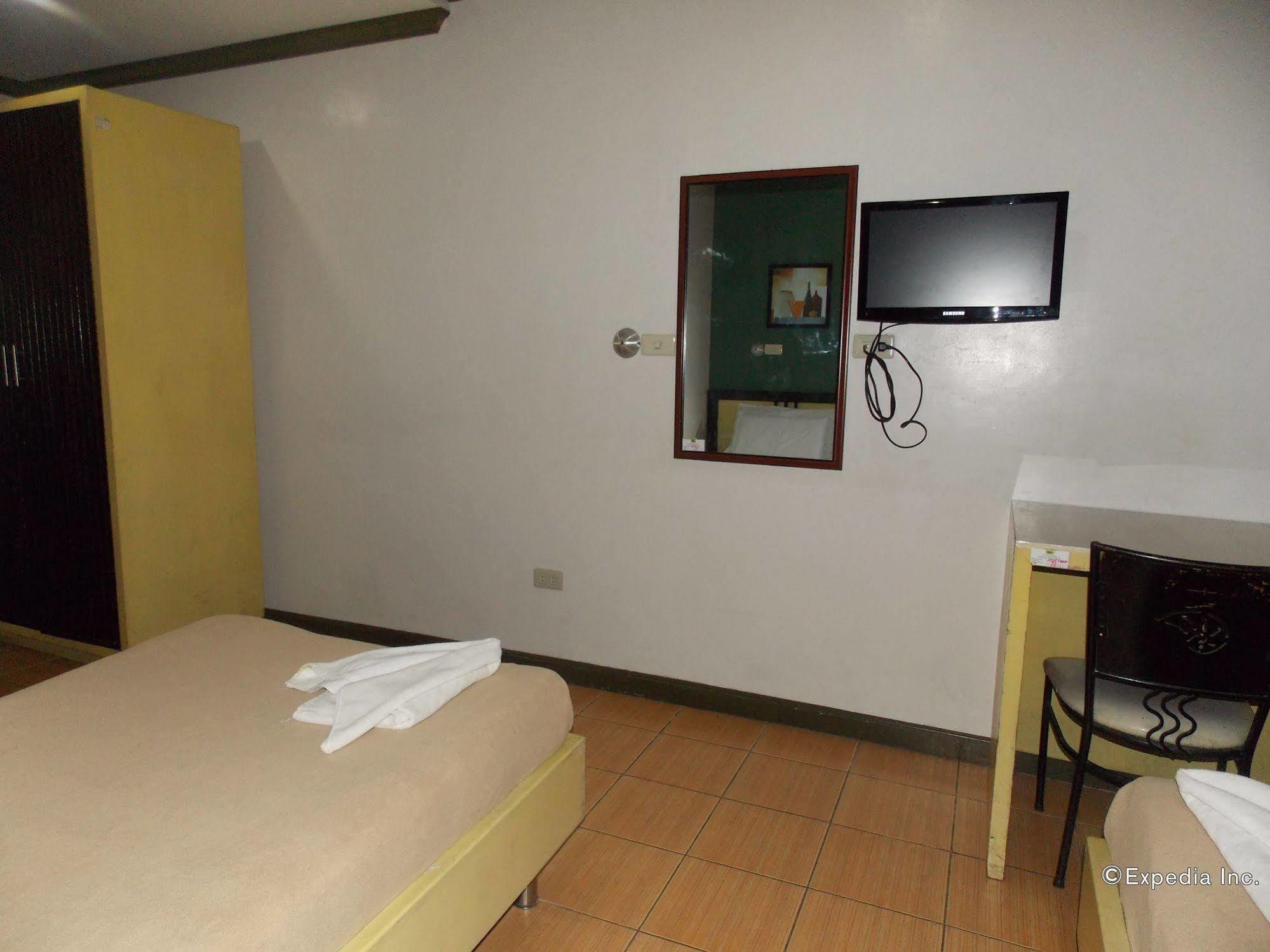 Riverside Inn Babuy Экстерьер фото
