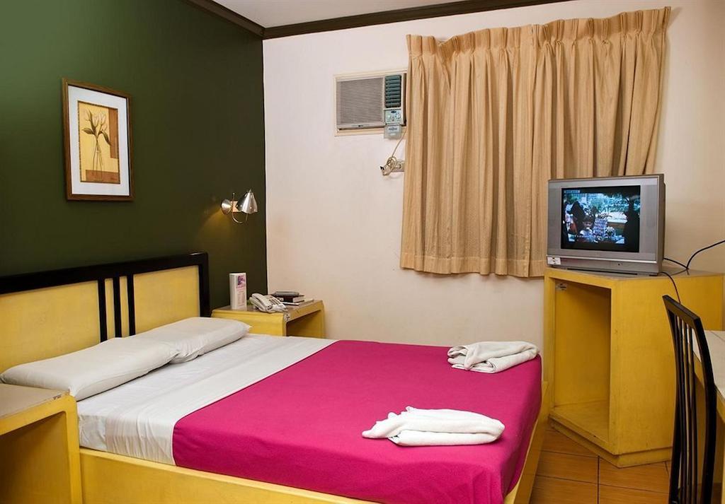 Riverside Inn Babuy Экстерьер фото